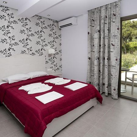 Hotel Akti Pefkari Bagian luar foto