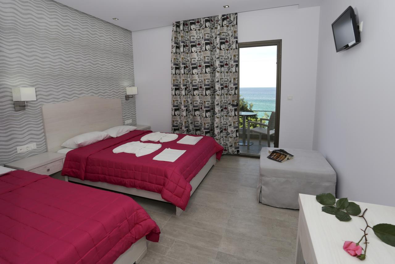 Hotel Akti Pefkari Bagian luar foto