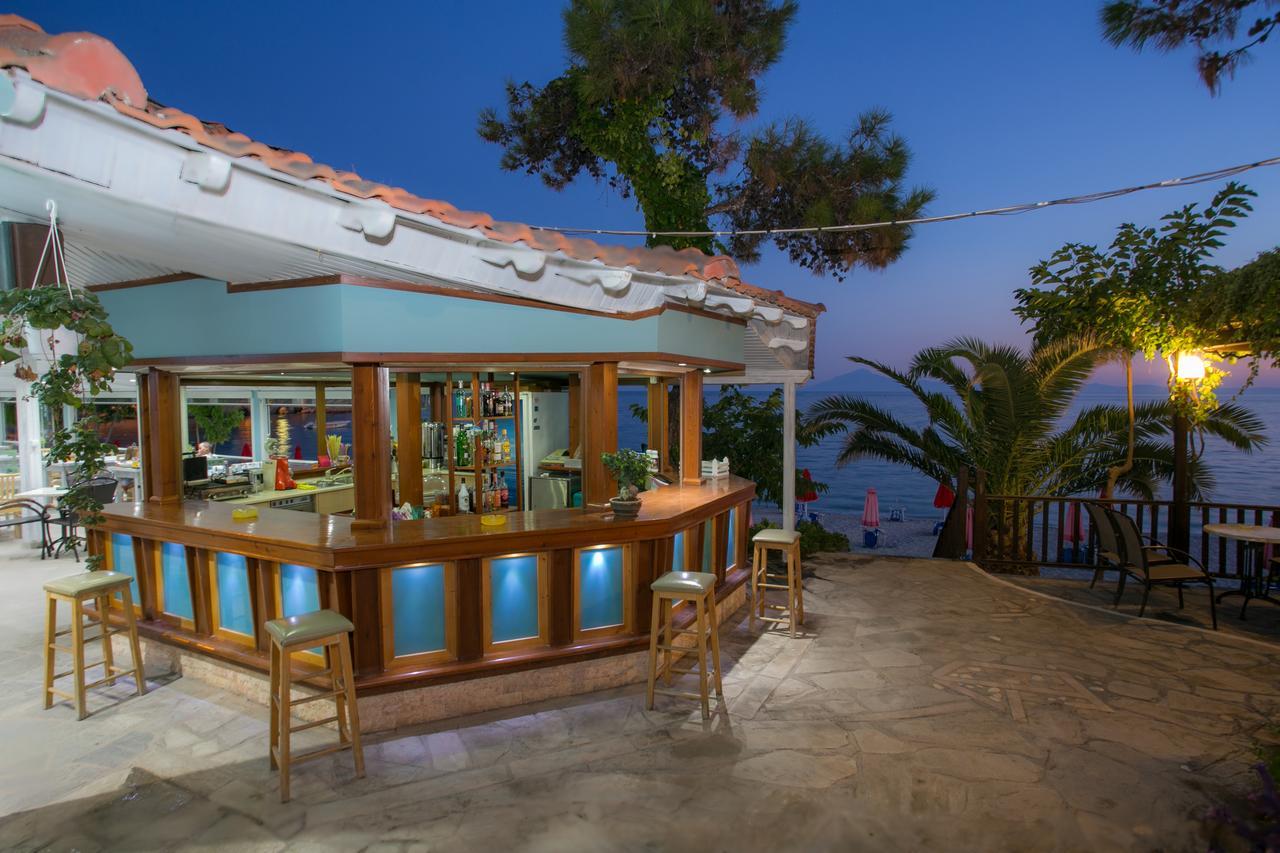 Hotel Akti Pefkari Bagian luar foto