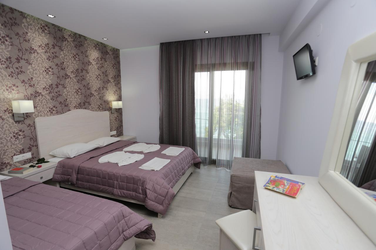 Hotel Akti Pefkari Bagian luar foto