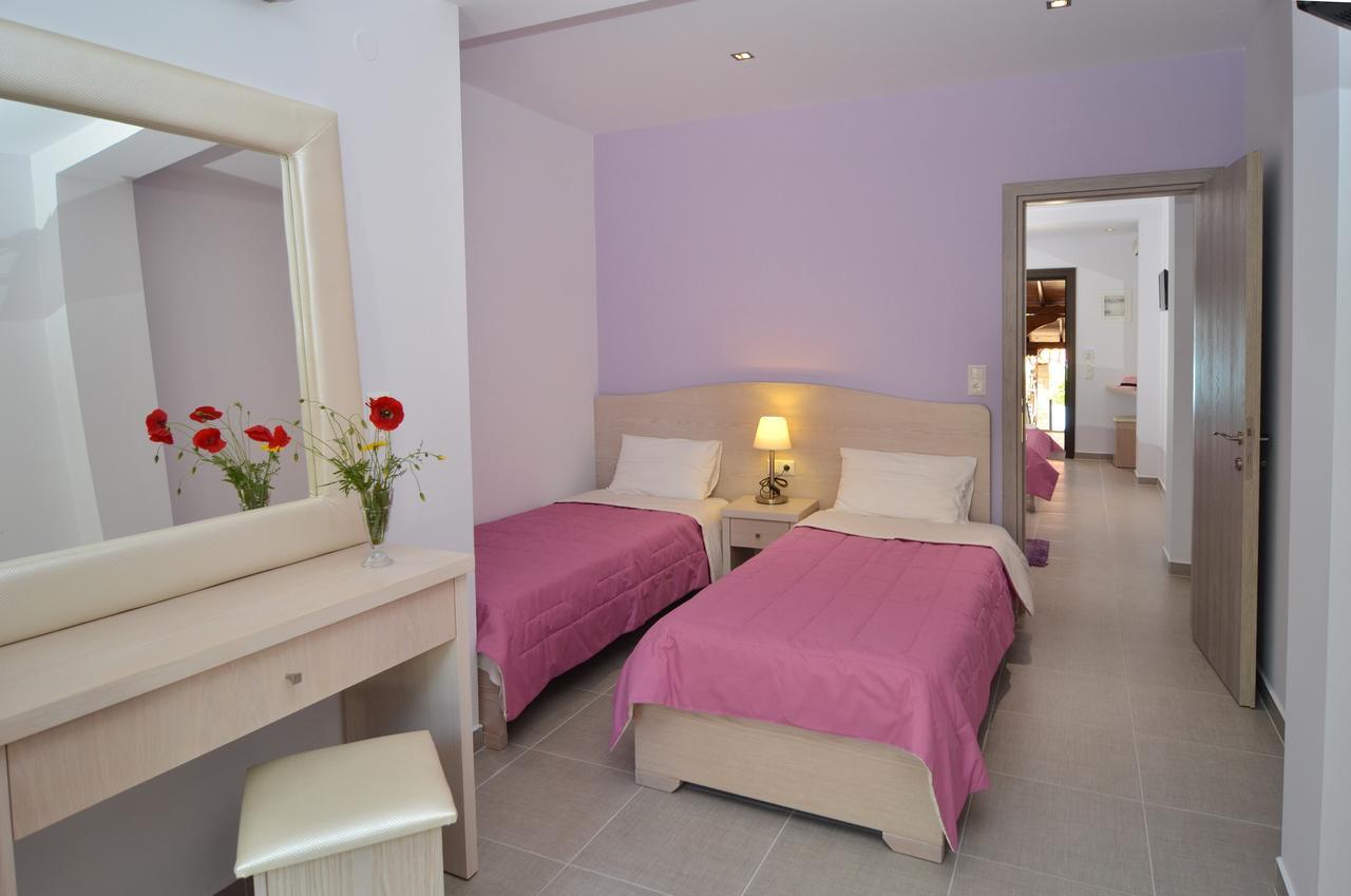 Hotel Akti Pefkari Bagian luar foto